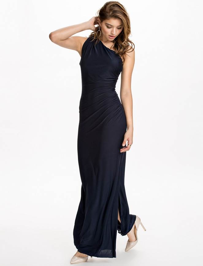 Black Sleeveless Maxi Dress